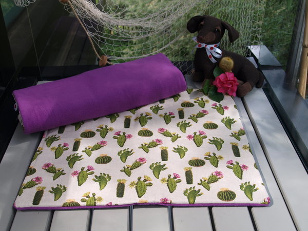 Hundedecke / -Schlafplatz „Mein kleiner grüner Kaktus“ (M)